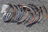 Lot of 12 Lightweight front and rear fenders for