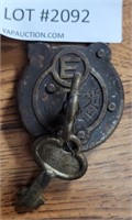 VTG PADLOCK W/ KEYS