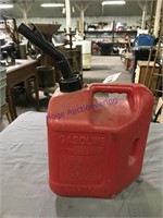 PLASTIC GAS CAN