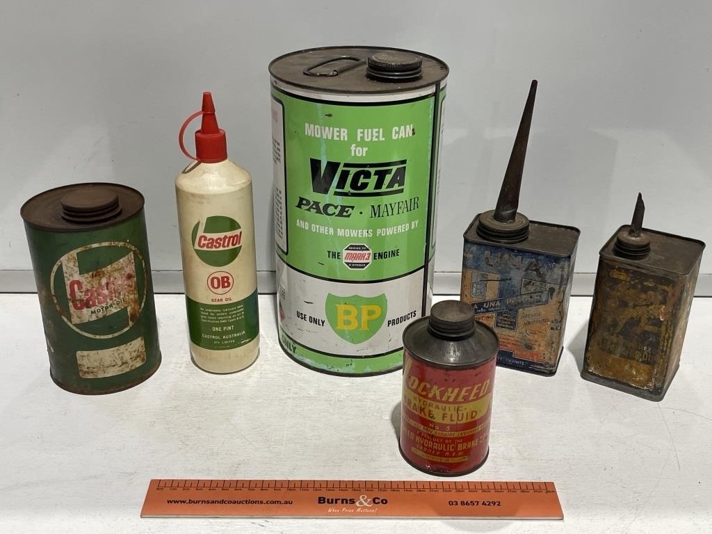 Selection Petrol / Oil Tins Inc. CASTROL,