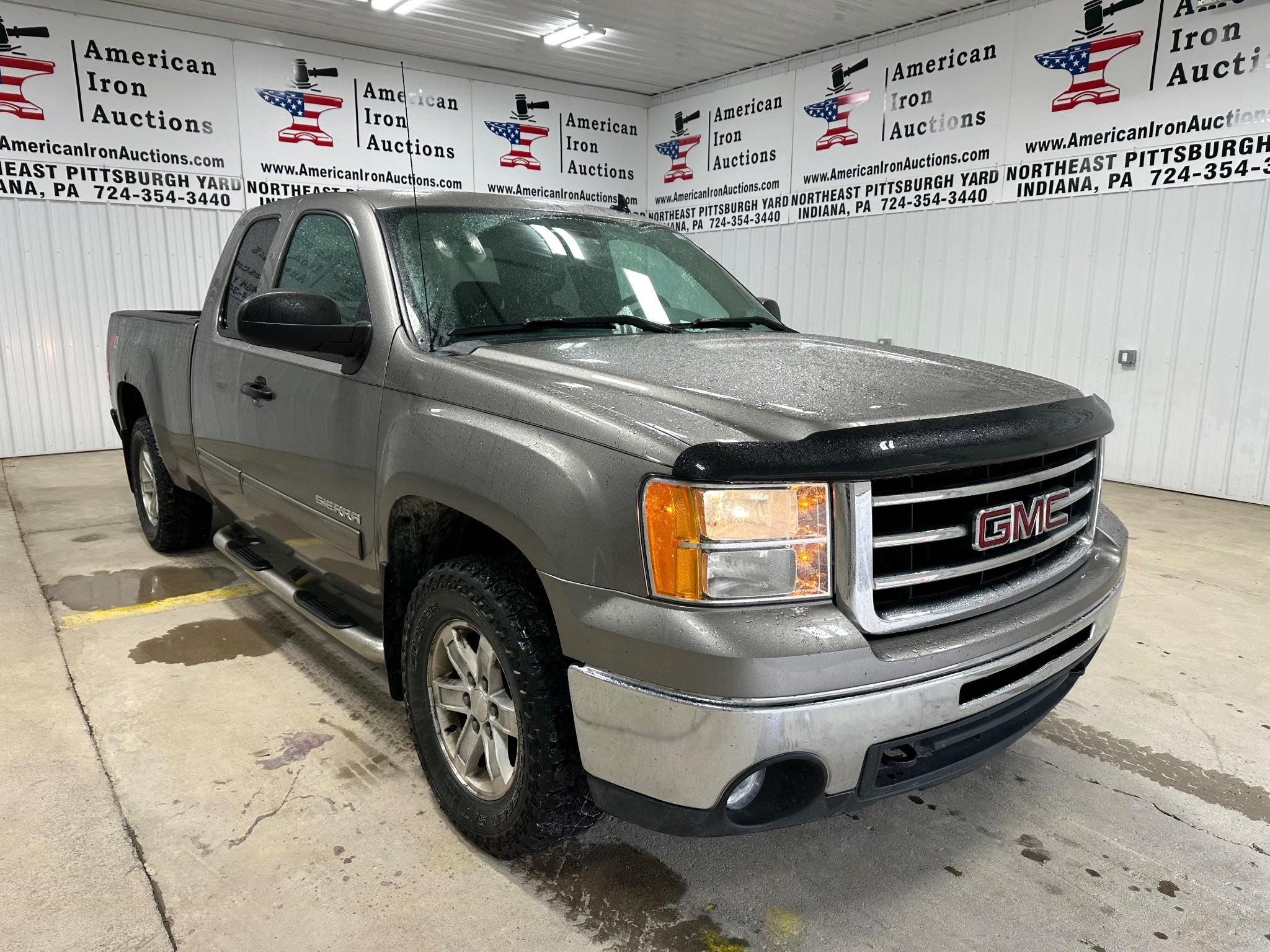 2013 GMC Sierra 1500 SLE Truck - Titled-NO RESERVE