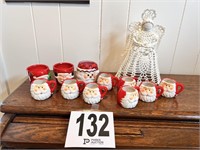 Small Santa Cups & Angel Decor(Den)