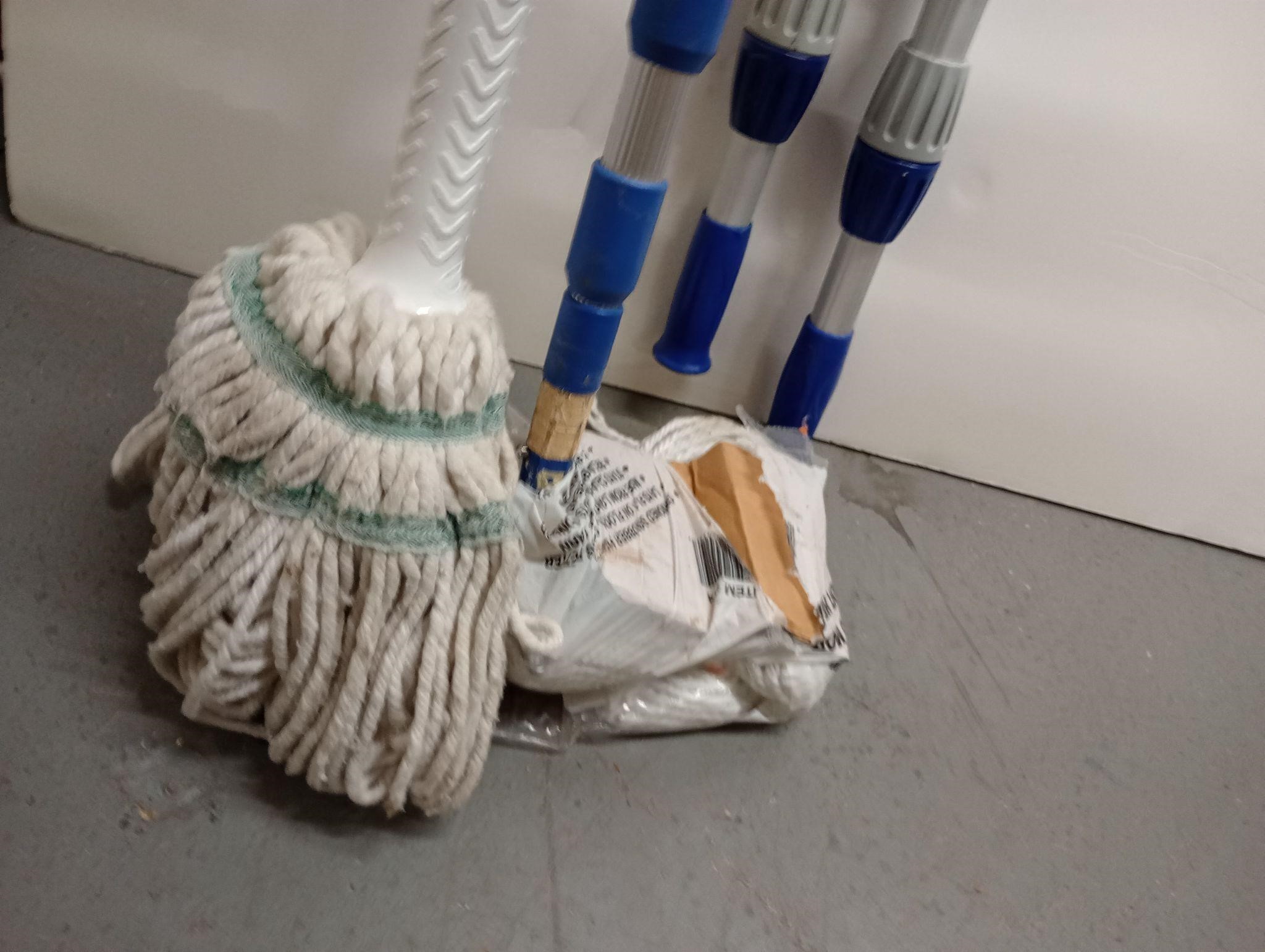 Assorted Mops