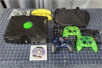 T7 9pc X Box, Game Console, 3 controllers, Test Dr