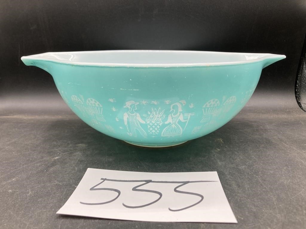 Vintage Pyrex Turq 444 Mixing Bowl