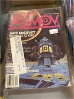 4 Isaac Asimov science fiction magazines 1984