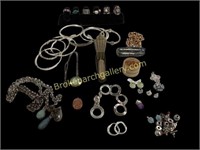 Group Costume Jewelry, Trinkets