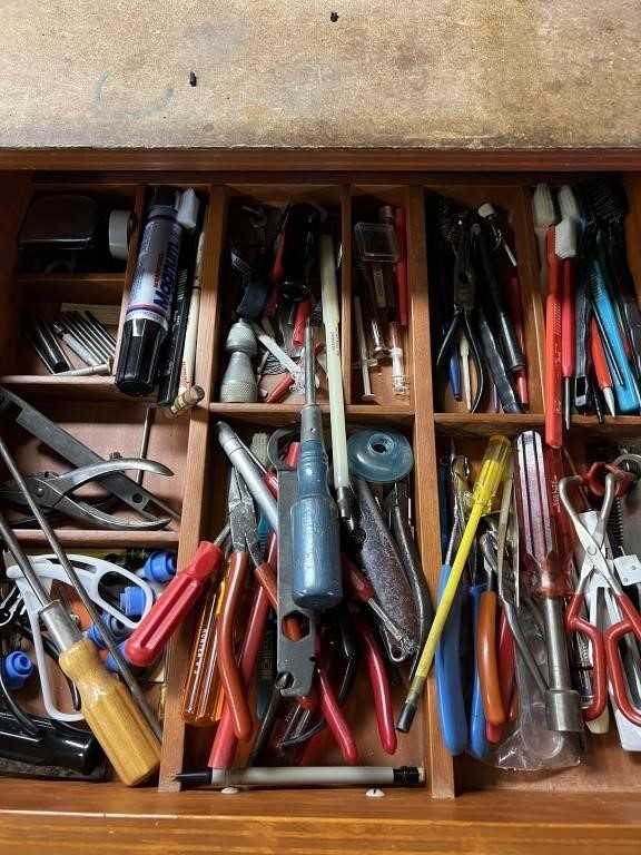 Contents of Tool drawer