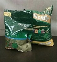 Box-Open Bag Weed & Feed With New Bag Grass Seed