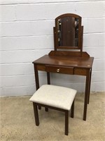 Pine 1-drawer Table w/ Mirror & Stool