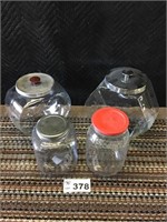 GLASS CANISTER SET AND JARS