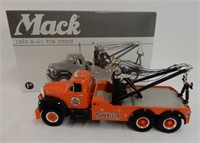 FIRST GEAR SUPERTEST MACK 1960 B-61 TOW TRUCK/BOX
