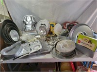 Cake Decorating Pans, Dowels and Molds