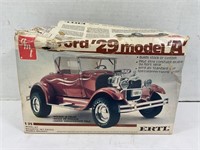 AMT ERTL1929 MODEL A 1/25 MODEL KIT IN ORIGINAL