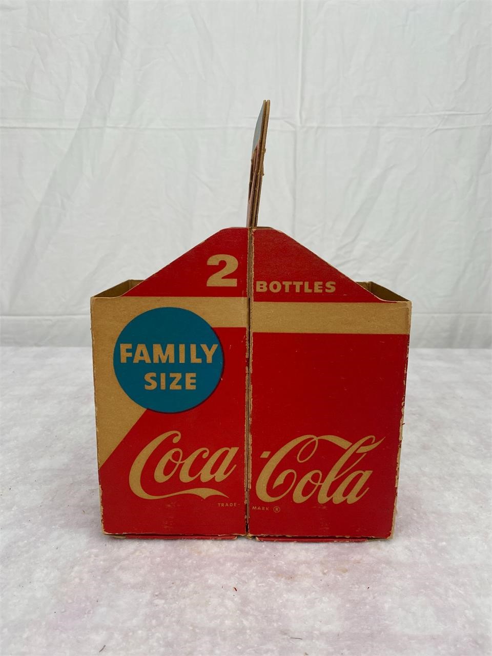 Vtg Coca-Cola 26 oz Family Size Bottle Carrier