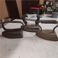 Vintage Cast Iron Sad Iron - Lot of 3