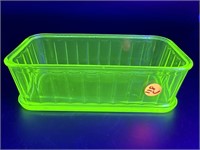 URANIUM GLASS REFRIGERATOR DISH