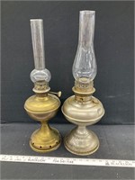 2 oil lamps