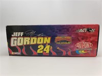 Action Racing Jeff Gordon 1:24 Scale Stock Car