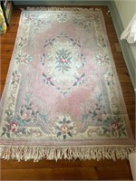 100 % Wool Area Rug Pink Floral 8 ft x 5 ft