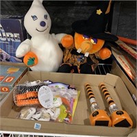 halloween stuffed animals, solar lights, cookie cu