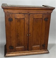Hanging cabinet ca. 1800; softwood in a mellow