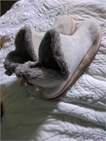 XLarge house slippers nice an warm