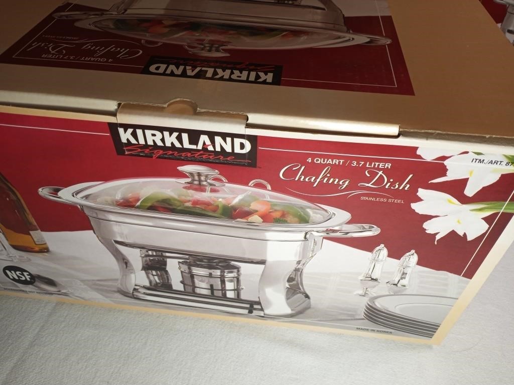 Like New Kirkland 4 QT Chafing Dish # 2