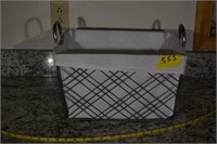 555: metal and cloth storage baskets