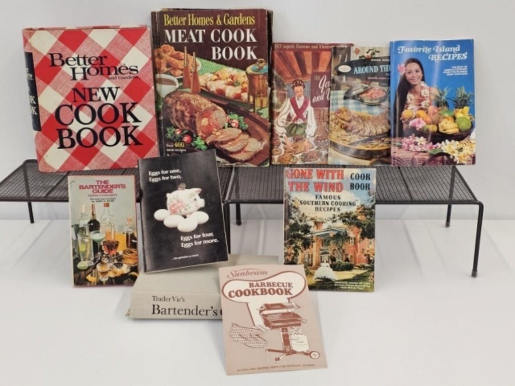 8 PLUS VINTAGE COOKBOOKS