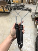 2 WIRE GRILL BRUSHES