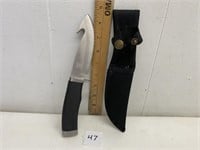 Hunting Knife Never Been Used