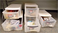 (6) PLASTIC DRAWERS W/MISC HARDWARE, LAMP PARTS...