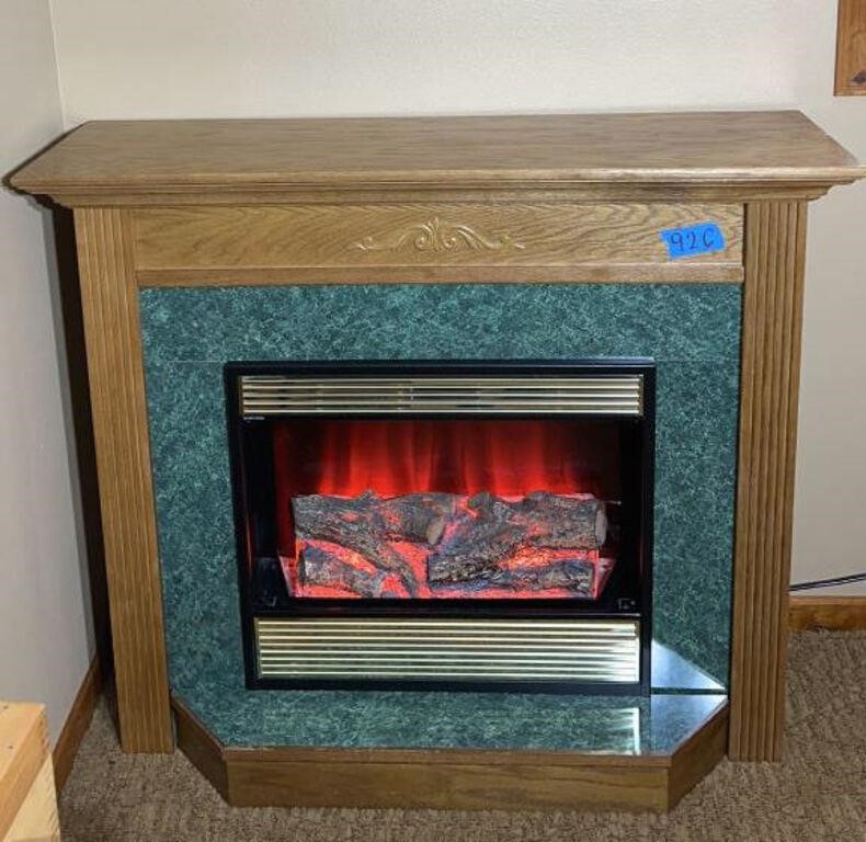 Electric fireplace/heater & mantle (separate