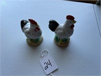 Ceramic Rooster Salt and Pepper Shakers