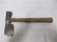 VINTAGE SMALL ROOFING HAMMER
