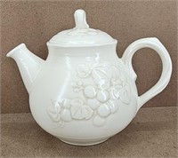 Metlox Poppy Trail White Teapot