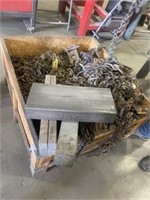 LARGE PALLET OF CHAIN