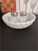 White glass bubble boat and salt and pepper