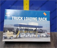 HO Scale  Truck Loading Rack