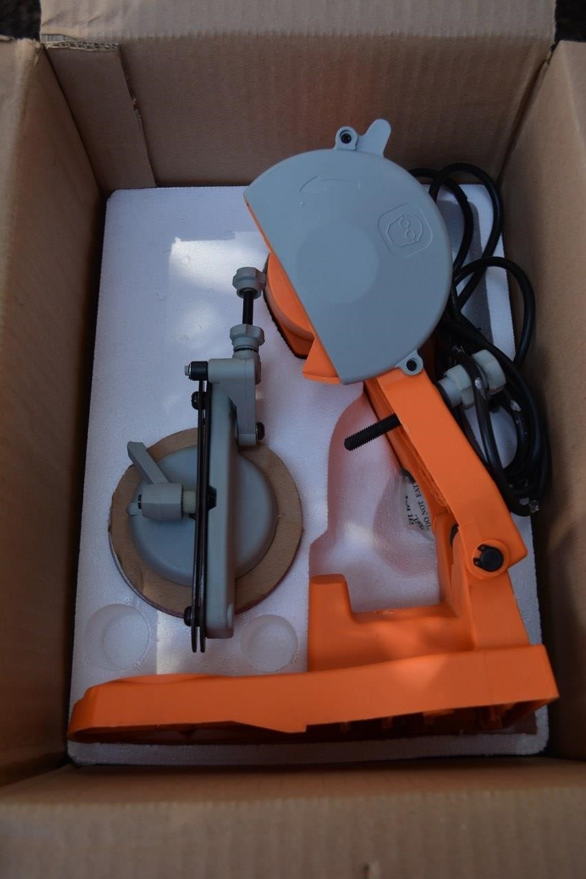 233: Chicago Electric Chainsaw Sharpener NEw