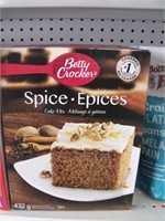 New Betty Crocker Spice Cake Mix 432g