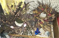 LOT 2 BIRD WREATHS + BIRD FIGURINES