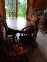DINING TABLE & 8 CHAIRS & LEAF 43"WX78"L X 30" T
