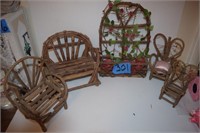 WILLOW DOLL FURNITURE - 5 PIECES