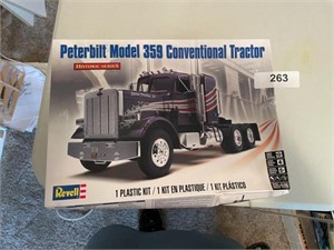 Revell Peterbilt Conventional Tractor Model