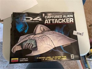 Lindberg Captured Alien Attacker Model