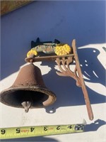 Vintage Iron Tractor Dinner Bell (Larger)