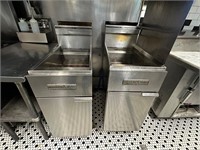 {each} American Range AF 35/50 Fryer