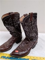 Hyer cowboy boots